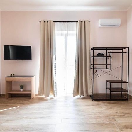 Relais Borbonico Apartment Наполи Екстериор снимка