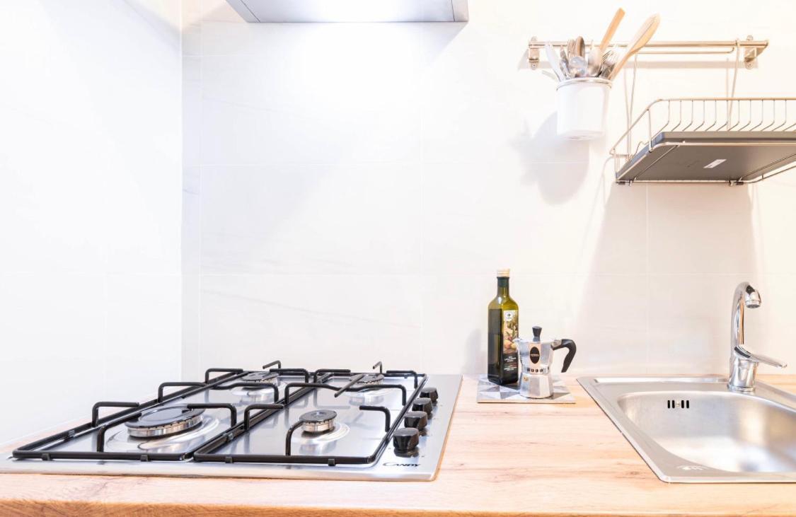 Relais Borbonico Apartment Наполи Екстериор снимка