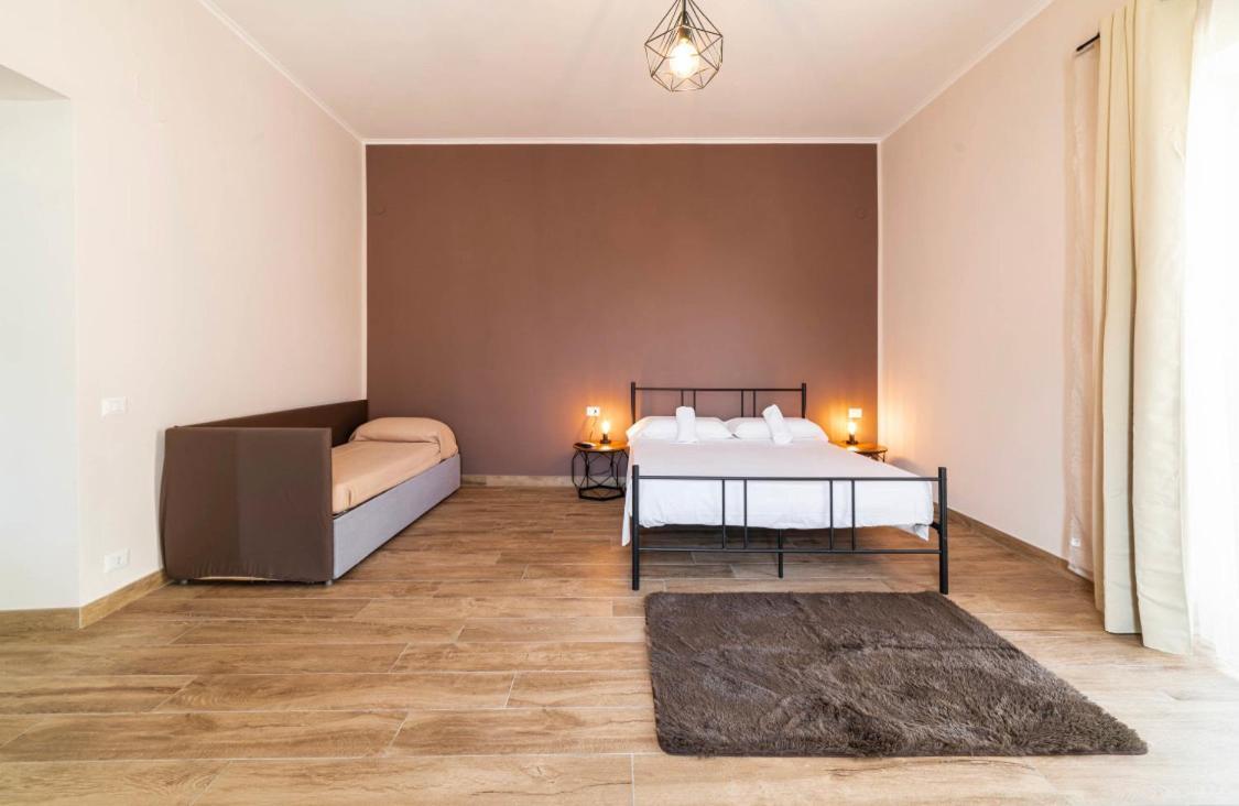 Relais Borbonico Apartment Наполи Екстериор снимка